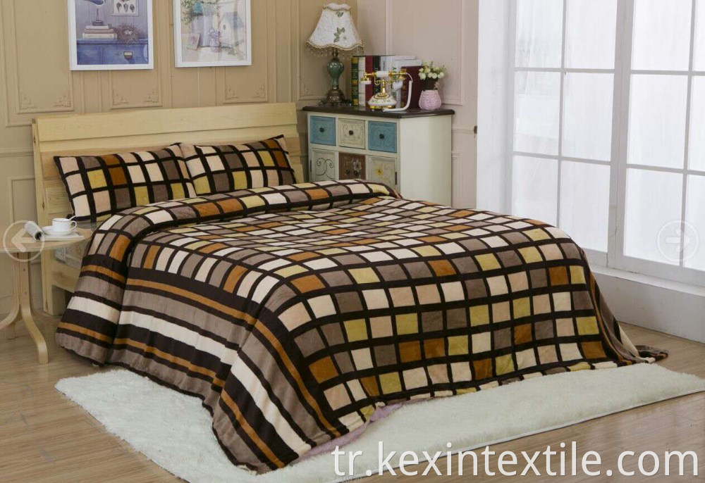 Strip Design Flannel Fleece Blanket